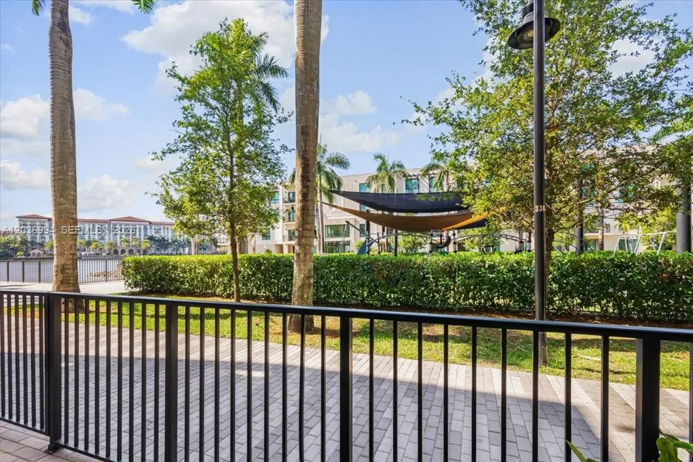 4636 NW 84th Ave #13 Doral, FL 33166