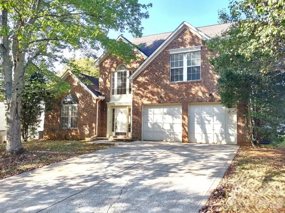 1111 Land Grant Road Charlotte, NC 28217
