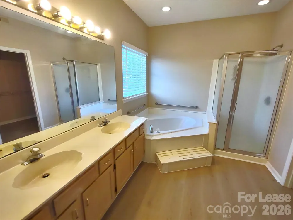 1111 Land Grant Road Charlotte, NC 28217