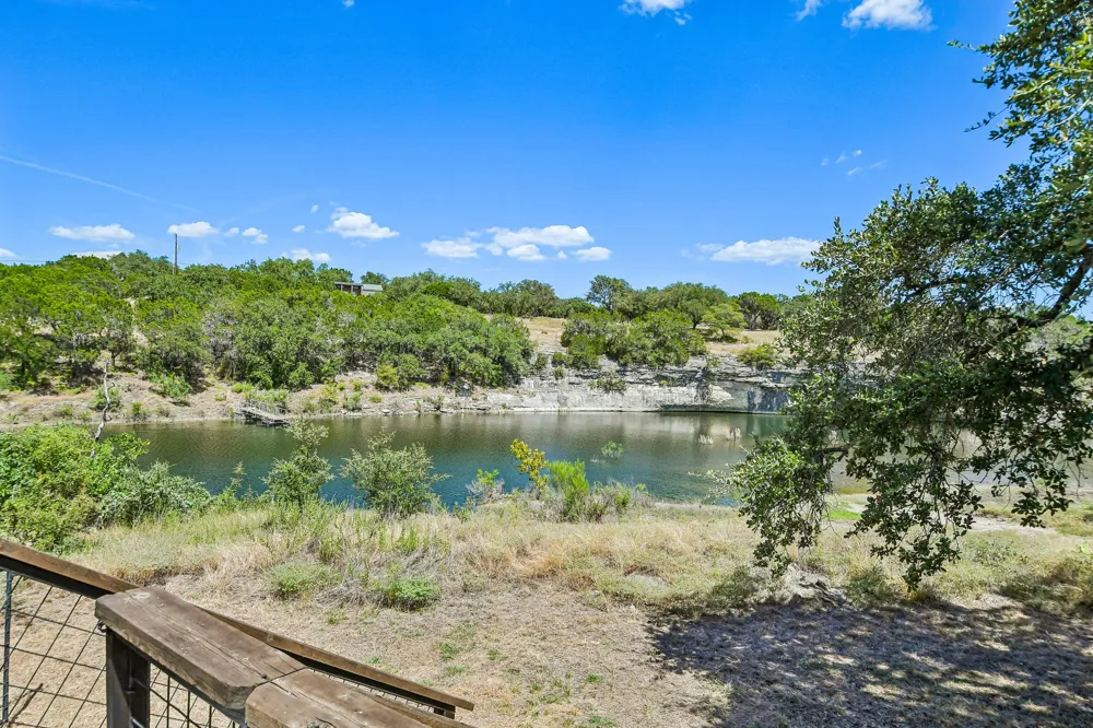 24000 Bluebird Lane Marble Falls, TX 78654