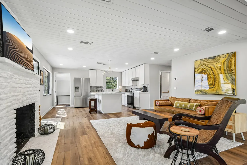 24000 Bluebird Lane Marble Falls, TX 78654