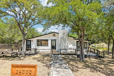 24000 Bluebird Lane