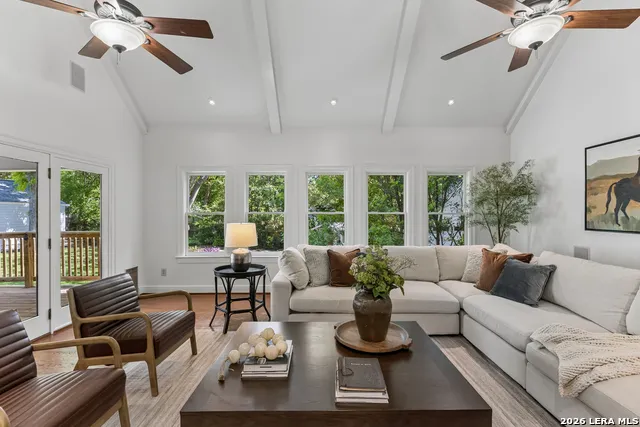 120 LAMONT AVE Alamo Heights, TX 78209