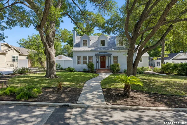 120 LAMONT AVE Alamo Heights, TX 78209