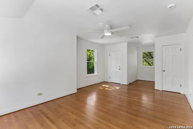 120 LAMONT AVE Alamo Heights, TX 78209