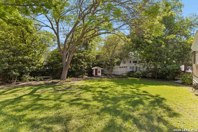 120 LAMONT AVE Alamo Heights, TX 78209