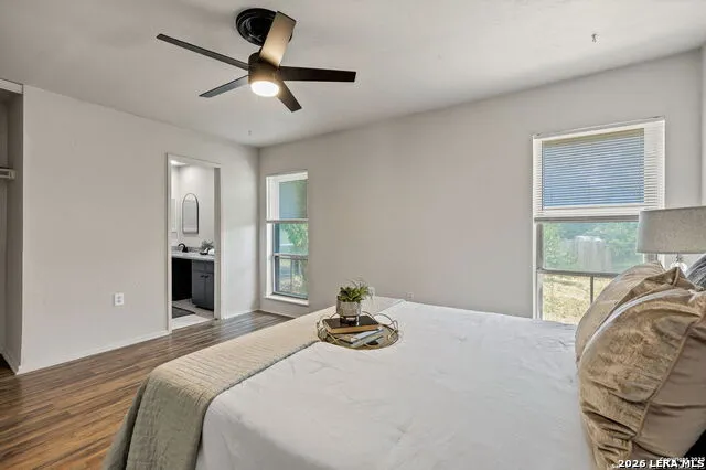 7637 ANTIQUE OAK ST Live Oak, TX 78233