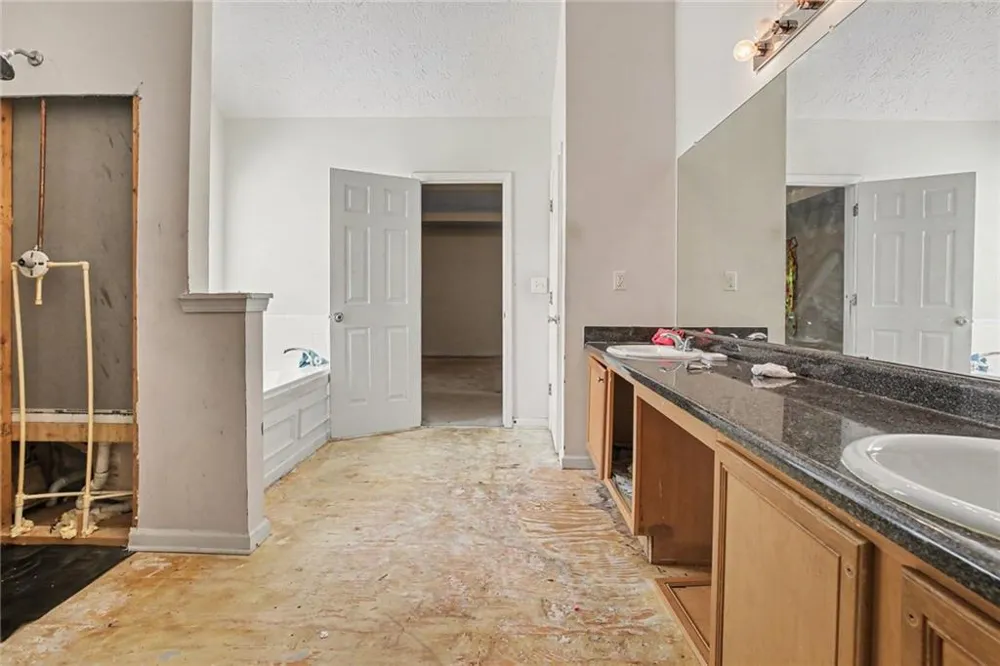197 Hightower Trail Riverdale, GA 30274