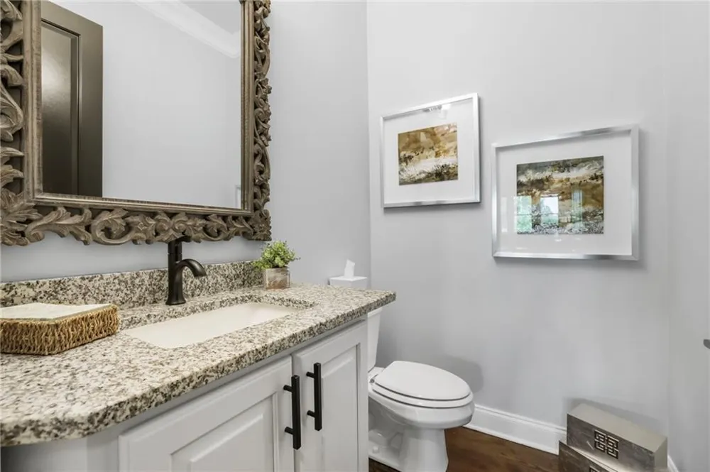 525 Willow Oak Way Roswell, GA 30076