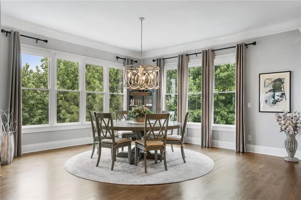 525 Willow Oak Way Roswell, GA 30076