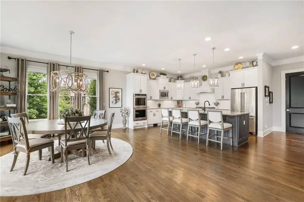 525 Willow Oak Way Roswell, GA 30076