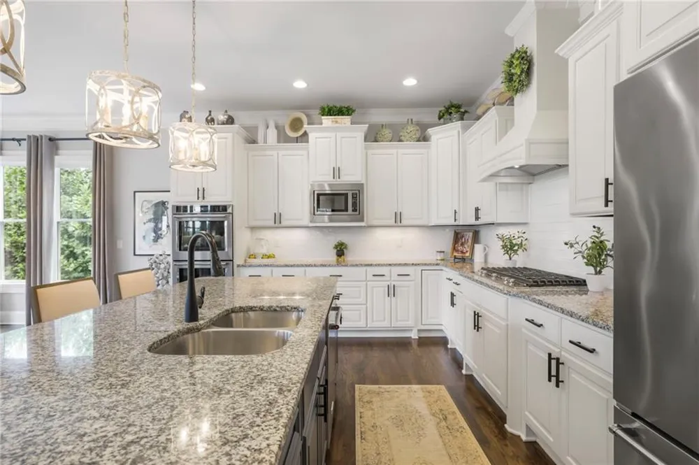 525 Willow Oak Way Roswell, GA 30076
