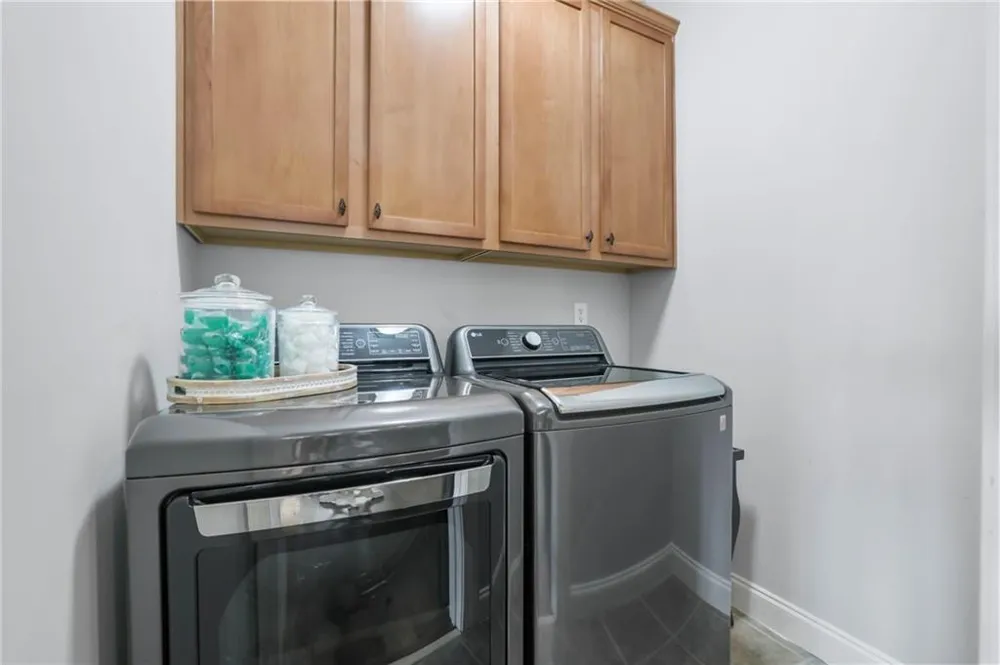 525 Willow Oak Way Roswell, GA 30076