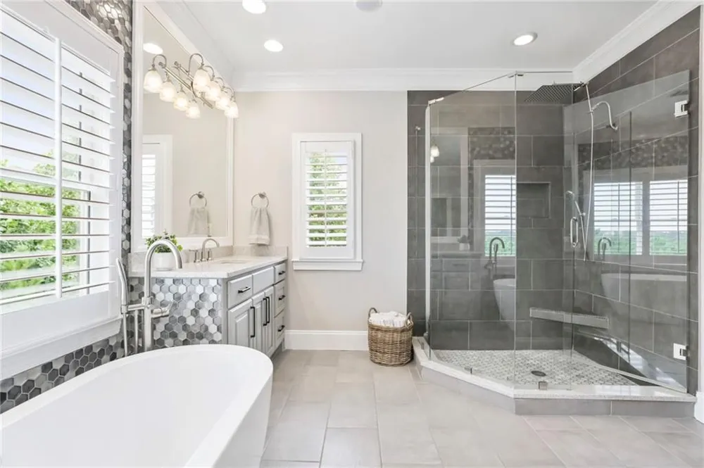 525 Willow Oak Way Roswell, GA 30076