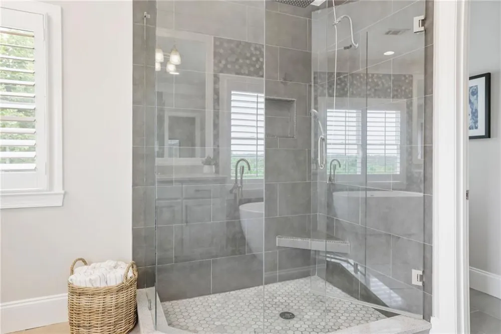 525 Willow Oak Way Roswell, GA 30076
