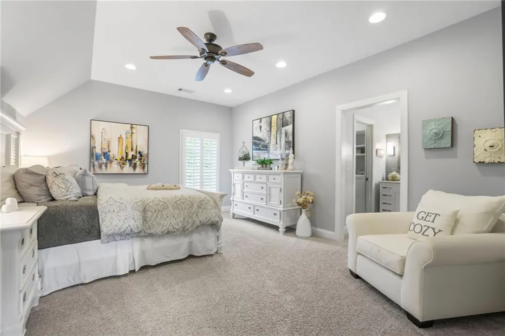 525 Willow Oak Way Roswell, GA 30076
