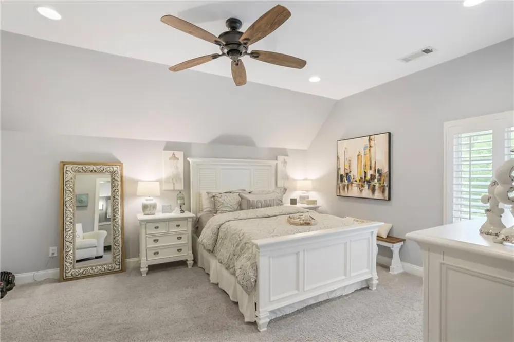 525 Willow Oak Way Roswell, GA 30076