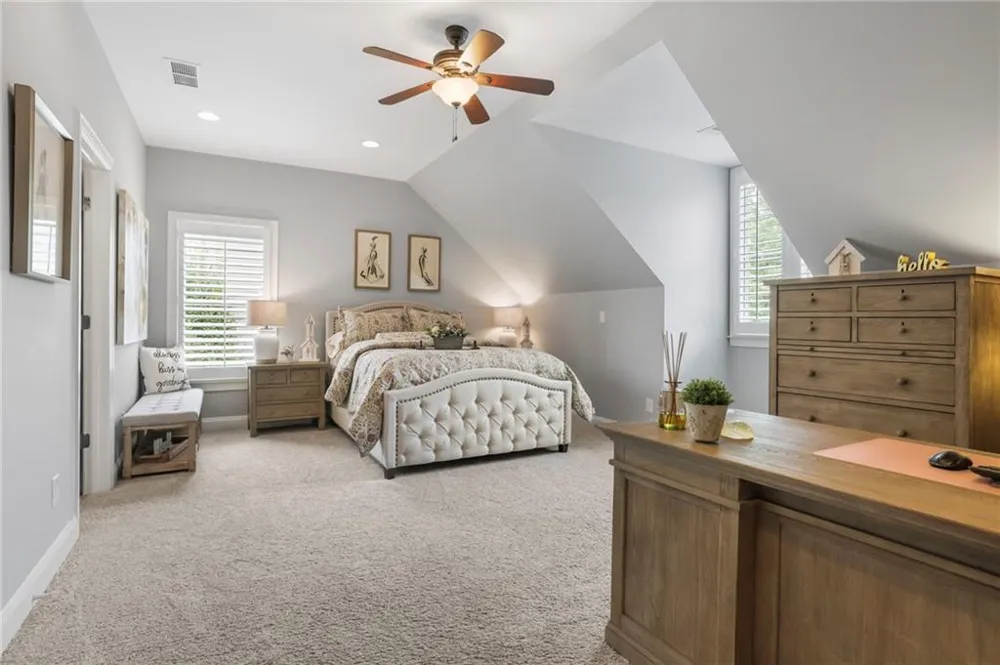 525 Willow Oak Way Roswell, GA 30076