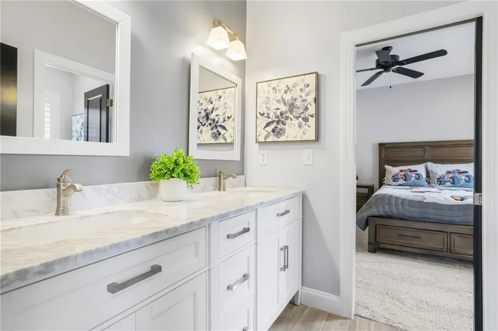 525 Willow Oak Way Roswell, GA 30076