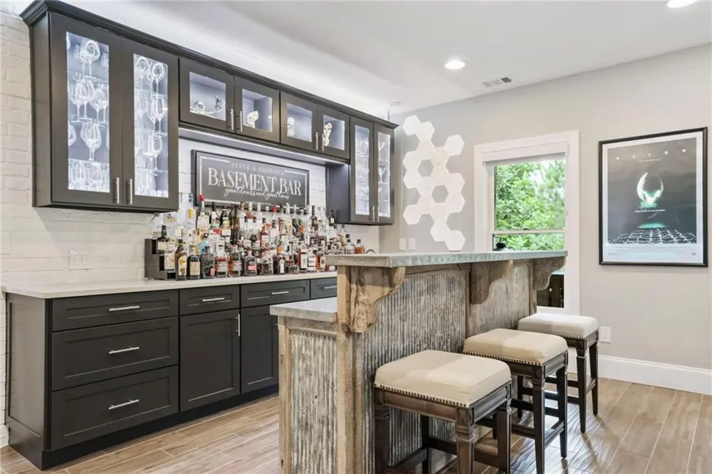 525 Willow Oak Way Roswell, GA 30076