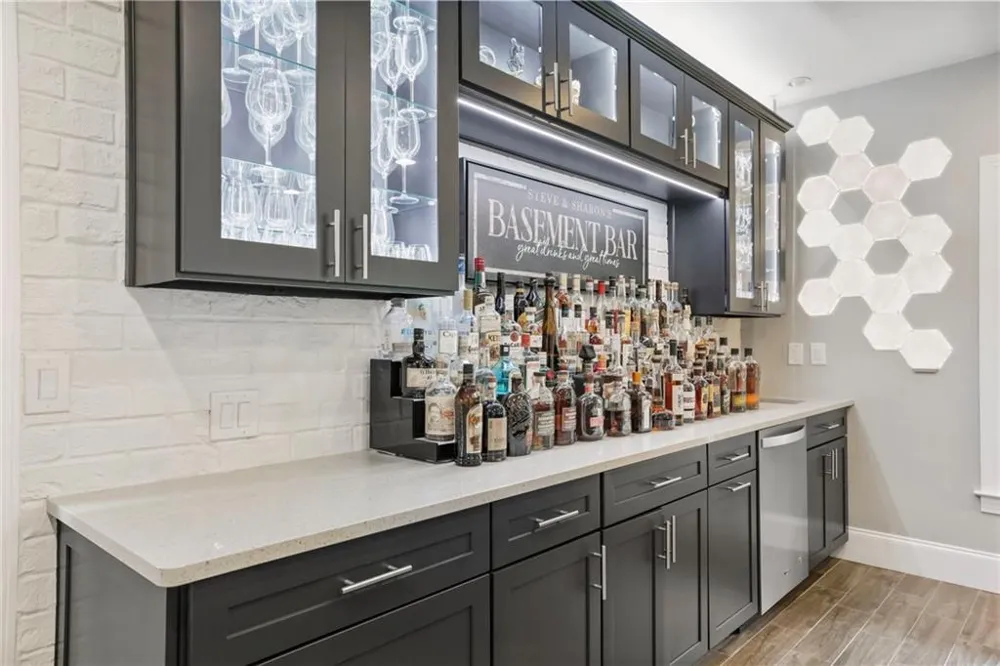 525 Willow Oak Way Roswell, GA 30076