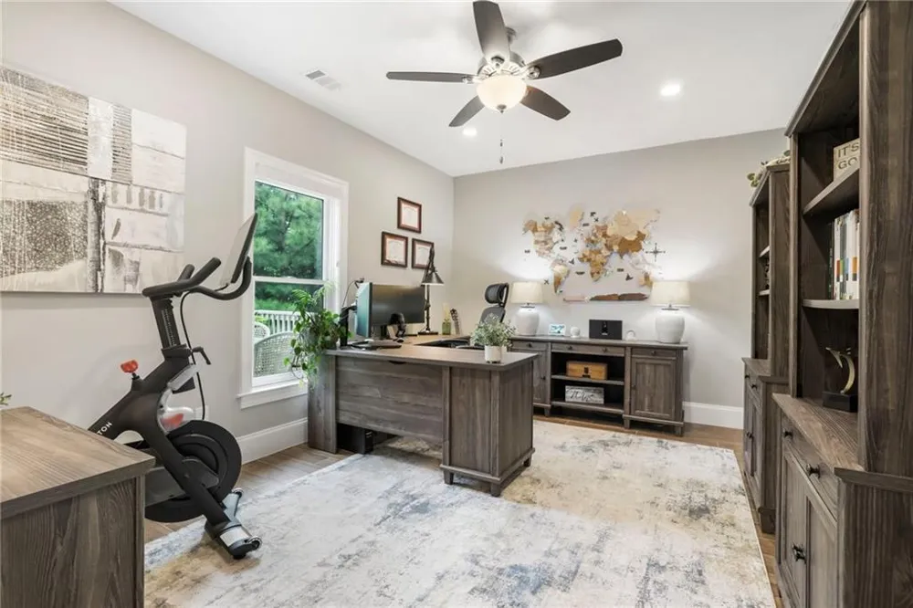 525 Willow Oak Way Roswell, GA 30076