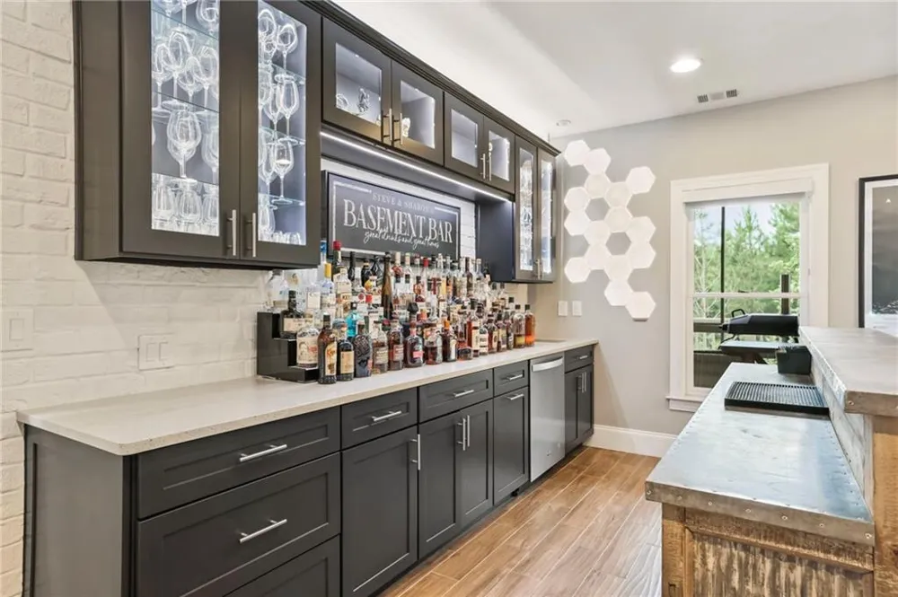 525 Willow Oak Way Roswell, GA 30076