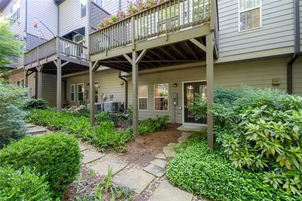 2691 Rivers Edge Drive NE #48 Atlanta, GA 30324
