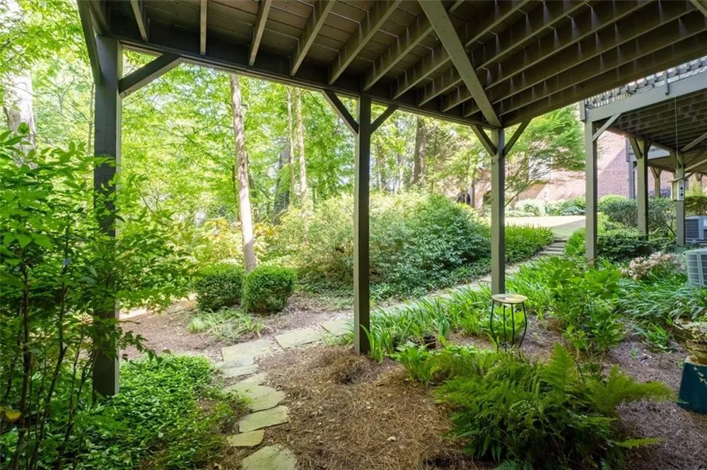 2691 Rivers Edge Drive NE #48 Atlanta, GA 30324