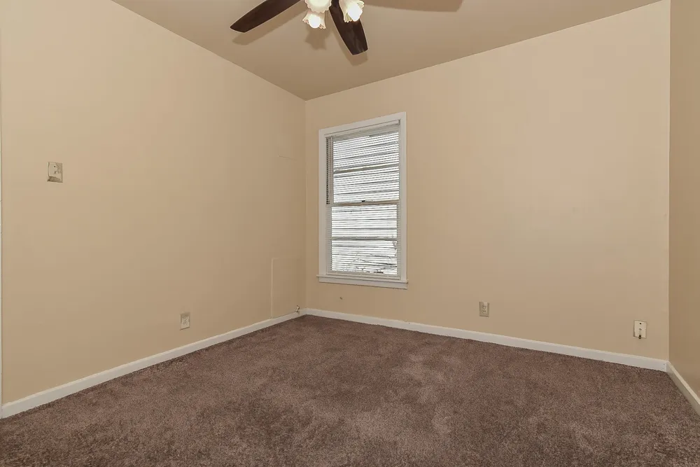 3103 Poplar Street Greenville, TX 75402