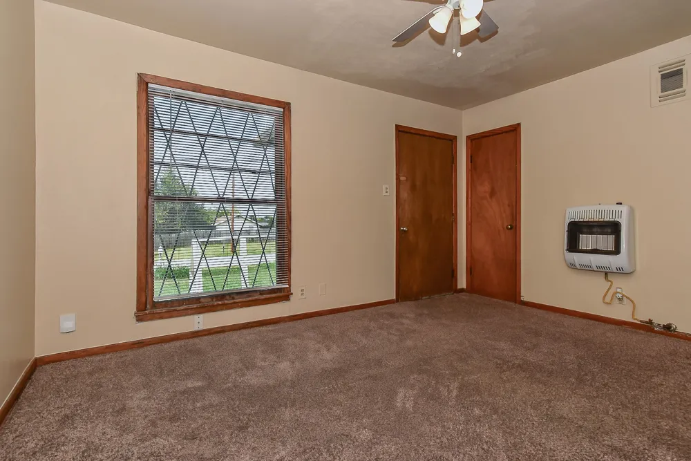 3103 Poplar Street Greenville, TX 75402