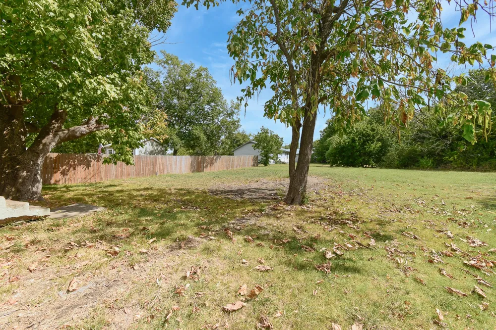 3103 Poplar Street Greenville, TX 75402