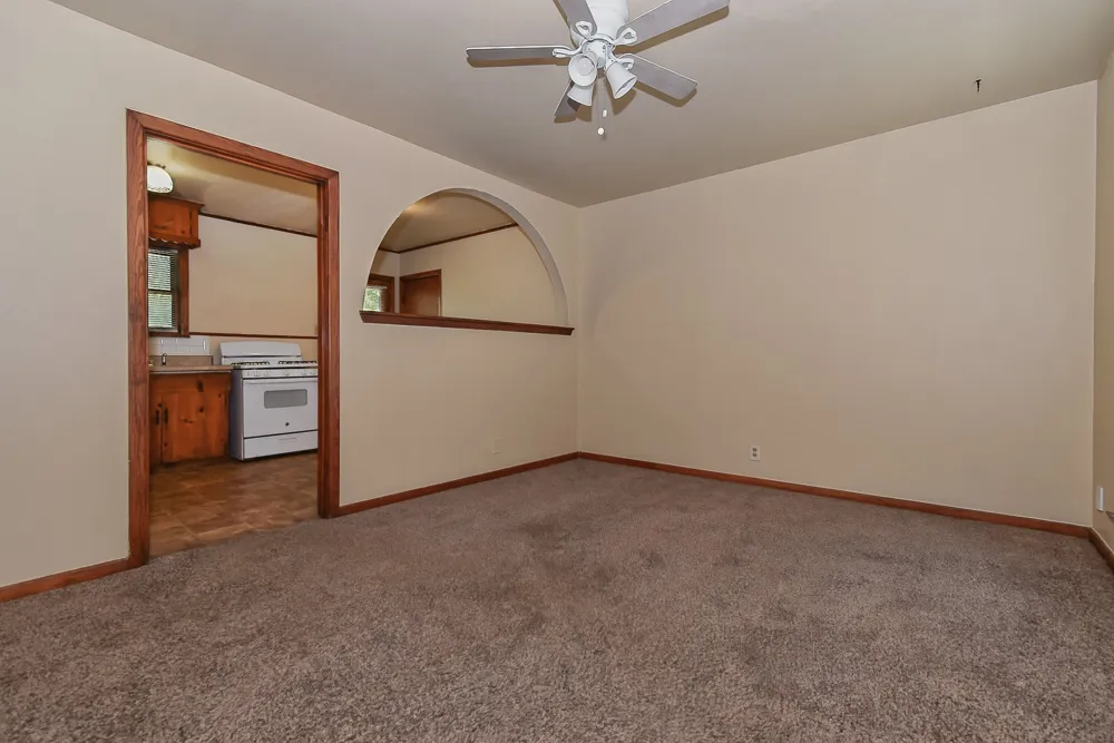 3103 Poplar Street Greenville, TX 75402