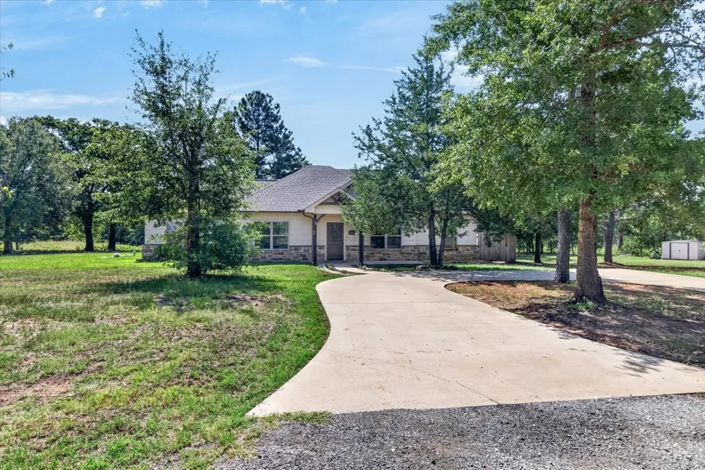531 Vz County Road 2315 Canton, TX 75103