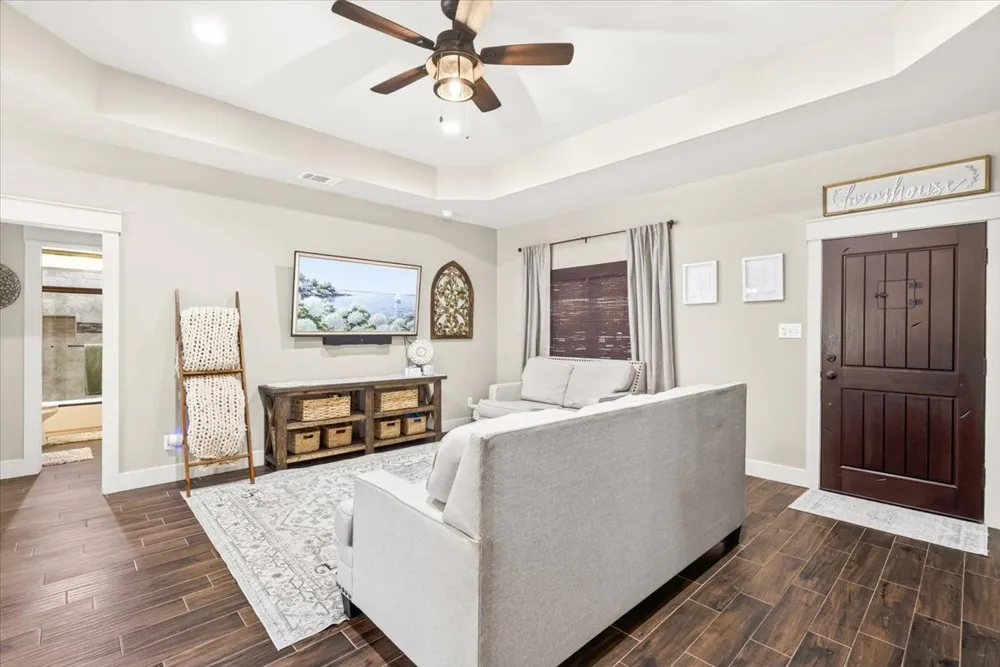 531 Vz County Road 2315 Canton, TX 75103