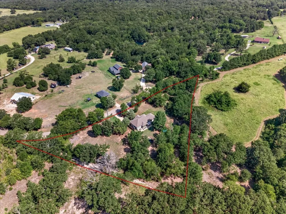 531 Vz County Road 2315 Canton, TX 75103
