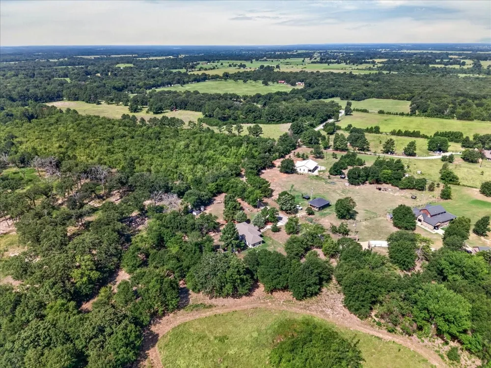 531 Vz County Road 2315 Canton, TX 75103