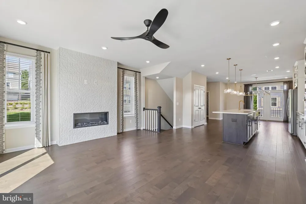 26401 SIR JAMIE TERRACE Damascus, MD 20872