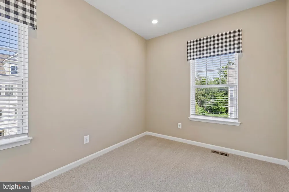26401 SIR JAMIE TERRACE Damascus, MD 20872