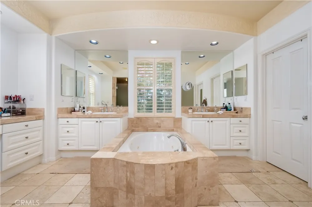 17 Winslow Ladera Ranch, CA 92694