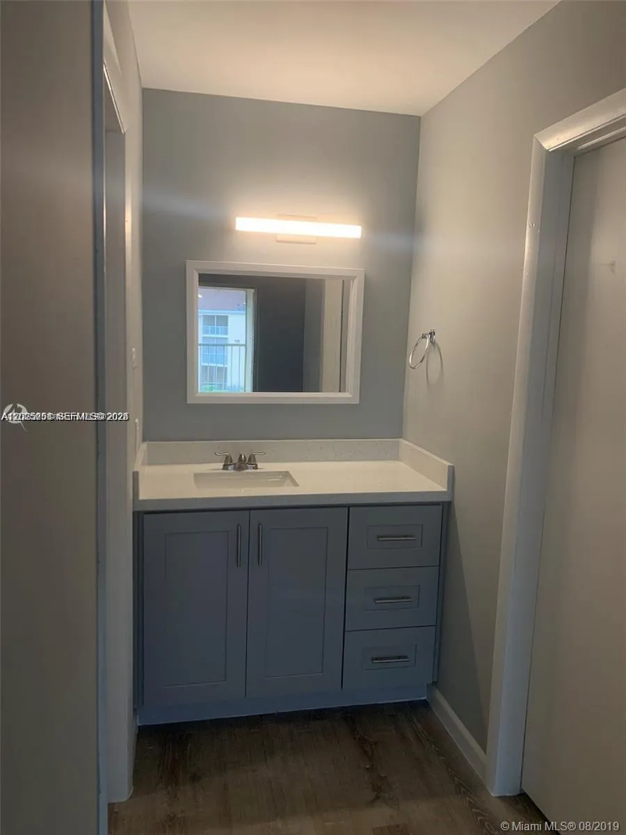 15285 SW 107th Ln #206 Miami, FL 33196