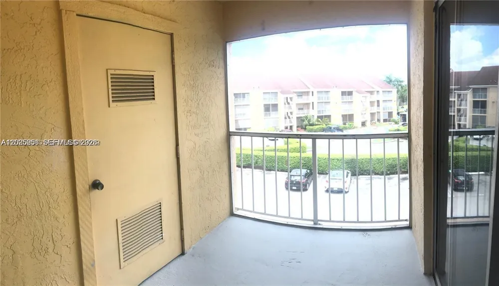 15285 SW 107th Ln #206 Miami, FL 33196