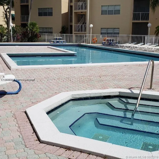 15285 SW 107th Ln #206 Miami, FL 33196