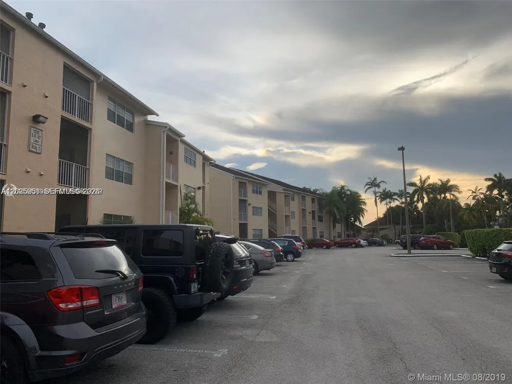15285 SW 107th Ln #206 Miami, FL 33196
