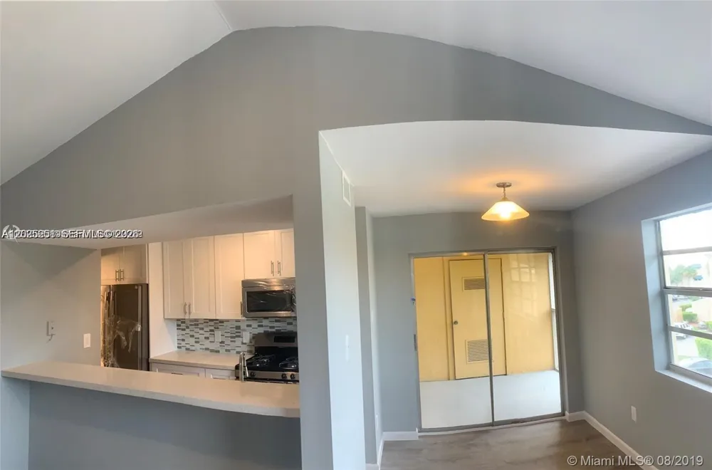 15285 SW 107th Ln #206 Miami, FL 33196