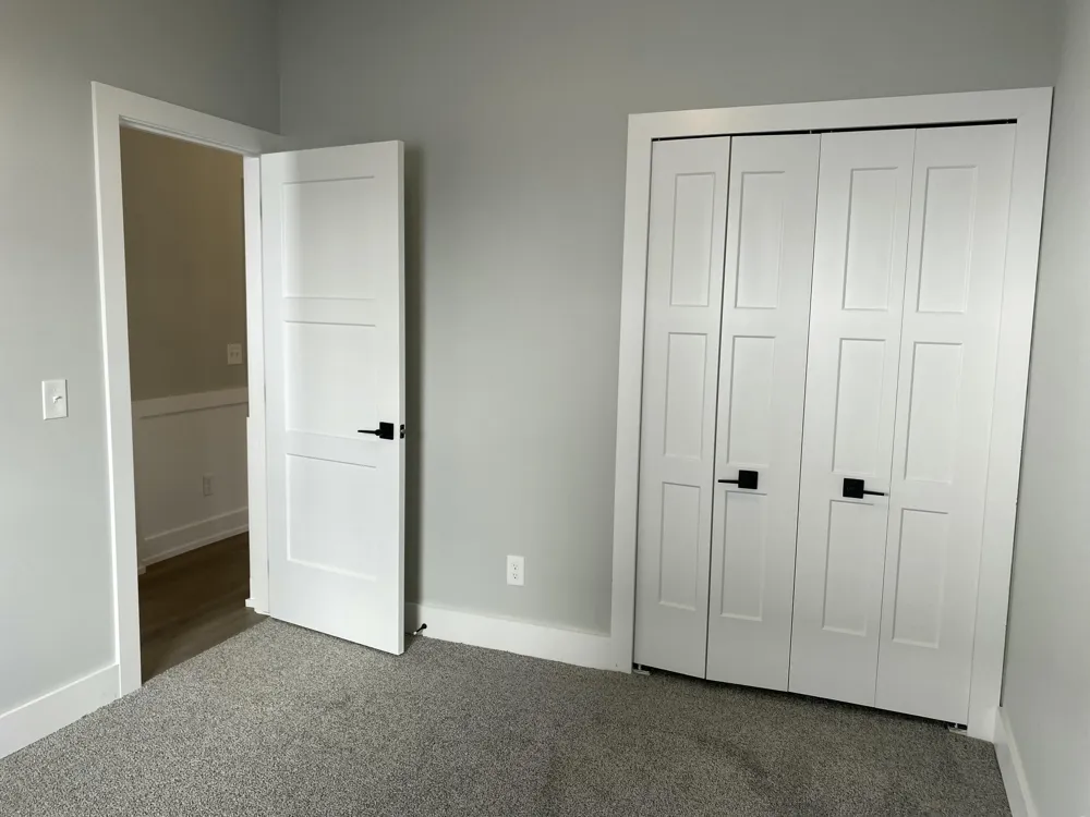 558 Falcon Drive Dundee, MI 48131