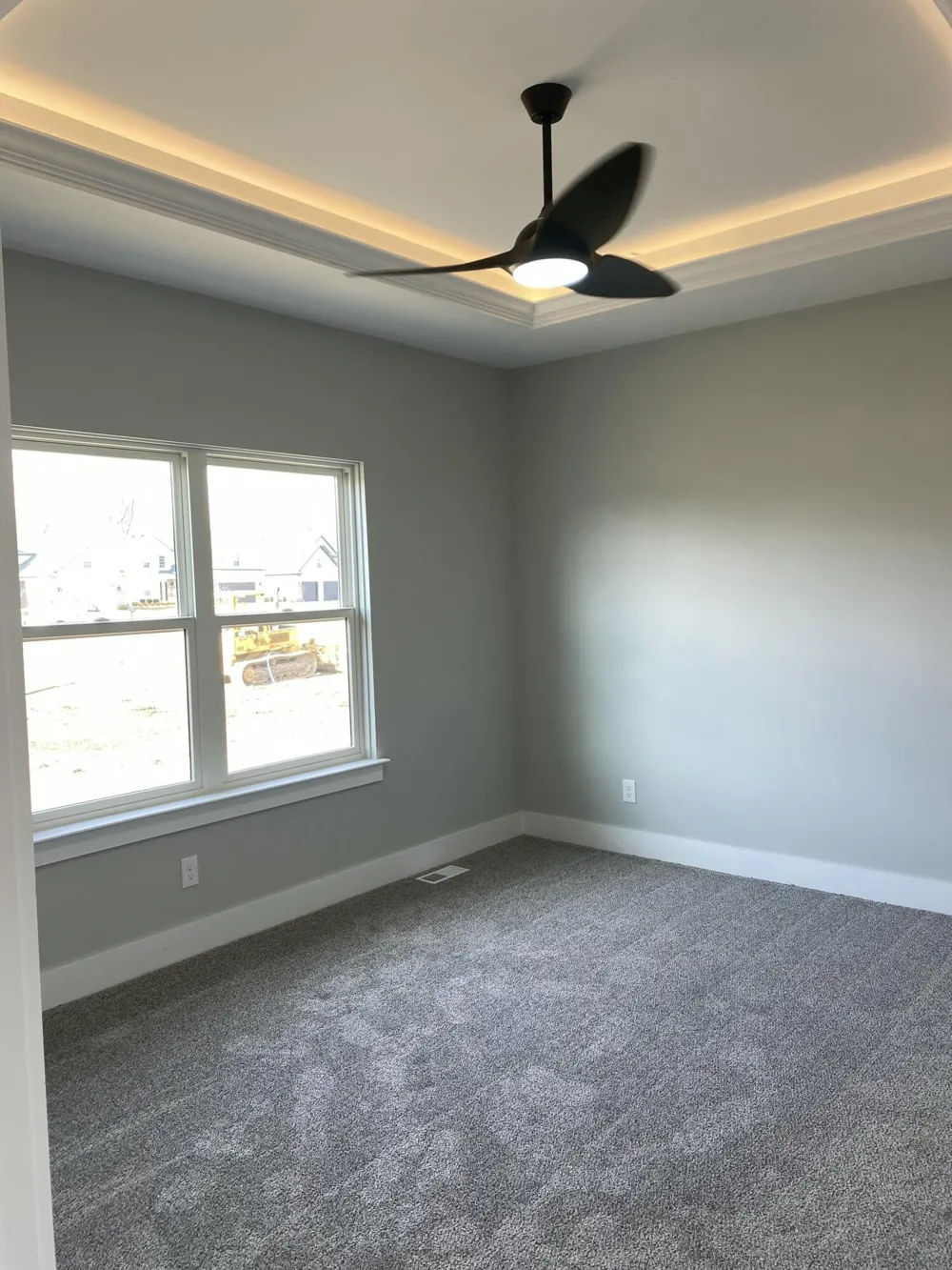 558 Falcon Drive Dundee, MI 48131