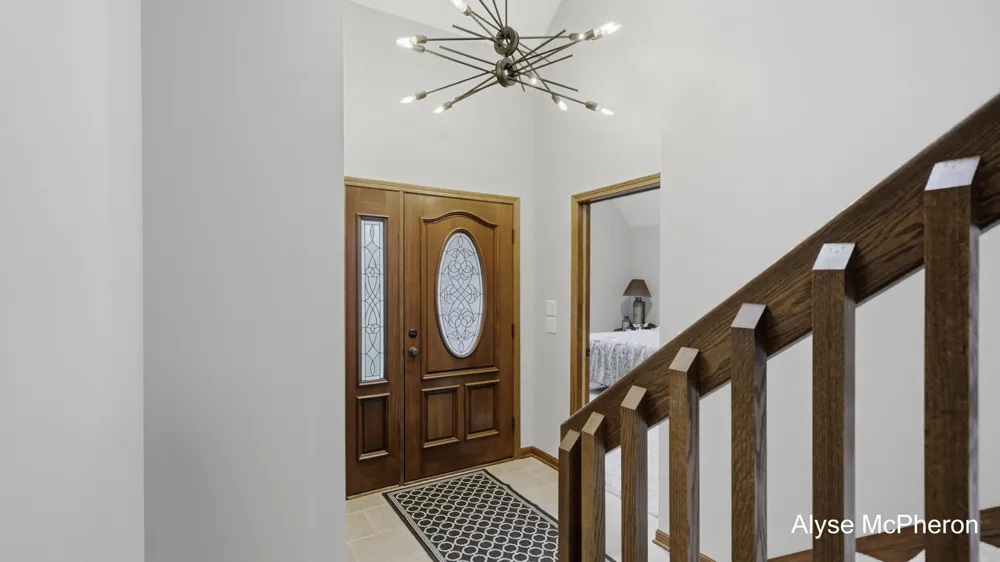 18121 Lovell Road Spring Lake Township, MI 49456