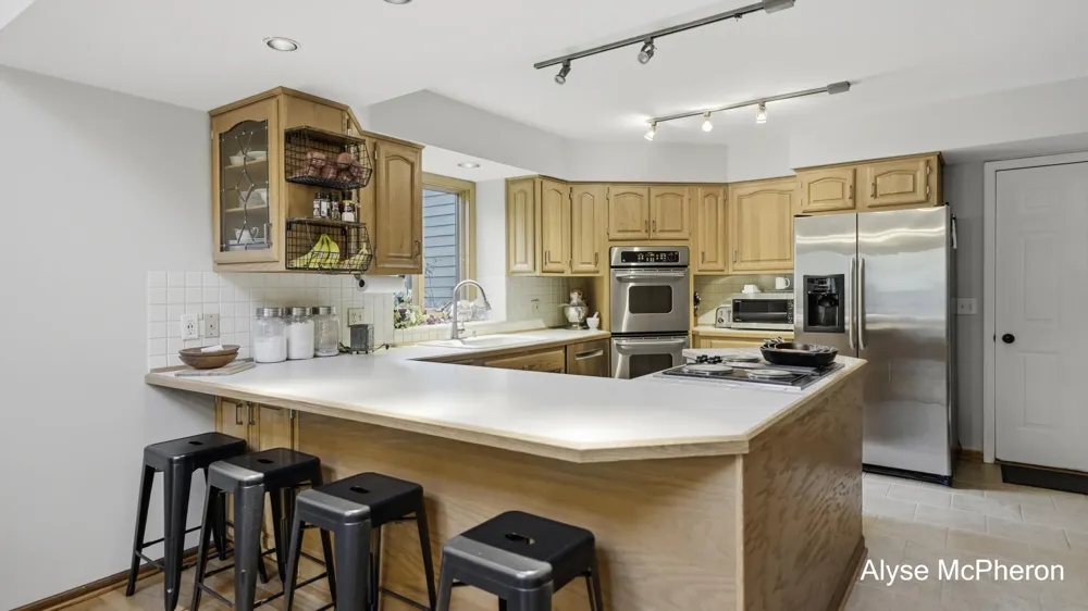 18121 Lovell Road Spring Lake Township, MI 49456