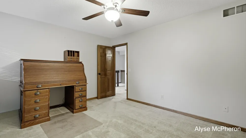 18121 Lovell Road Spring Lake Township, MI 49456